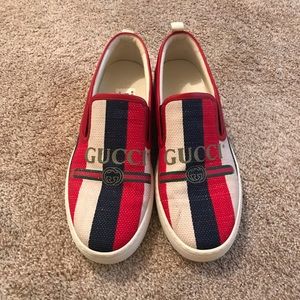 Men’s Gucci Slipper NO BOX Men’s US size 10.5.